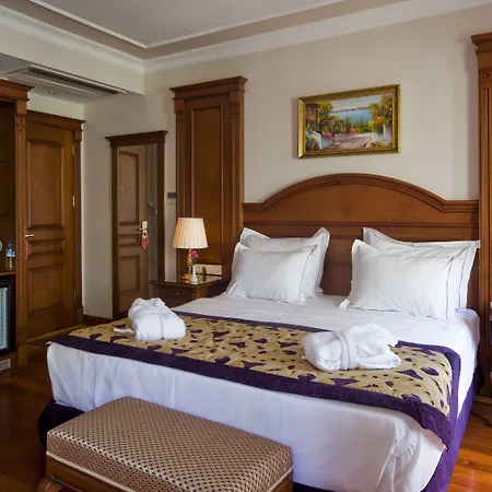 Glk Premier The Home Suites & Spa-2